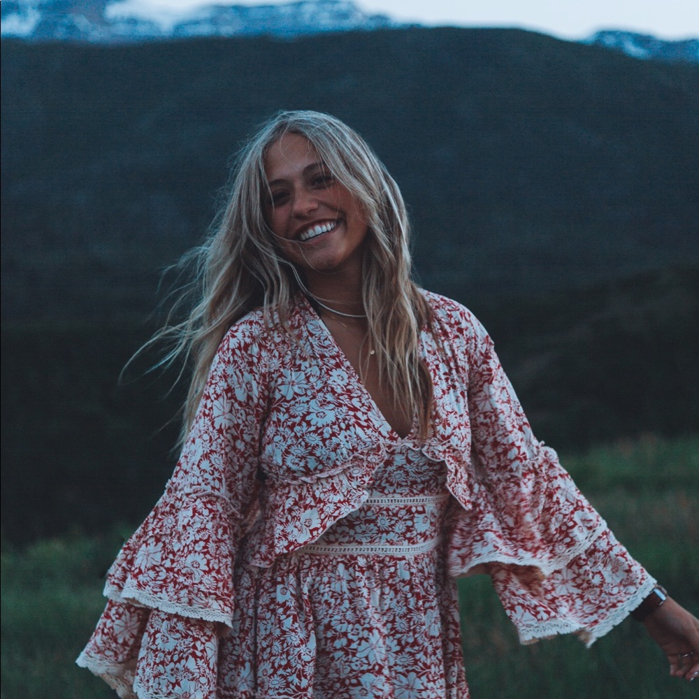 Meet your Posher, Maddie